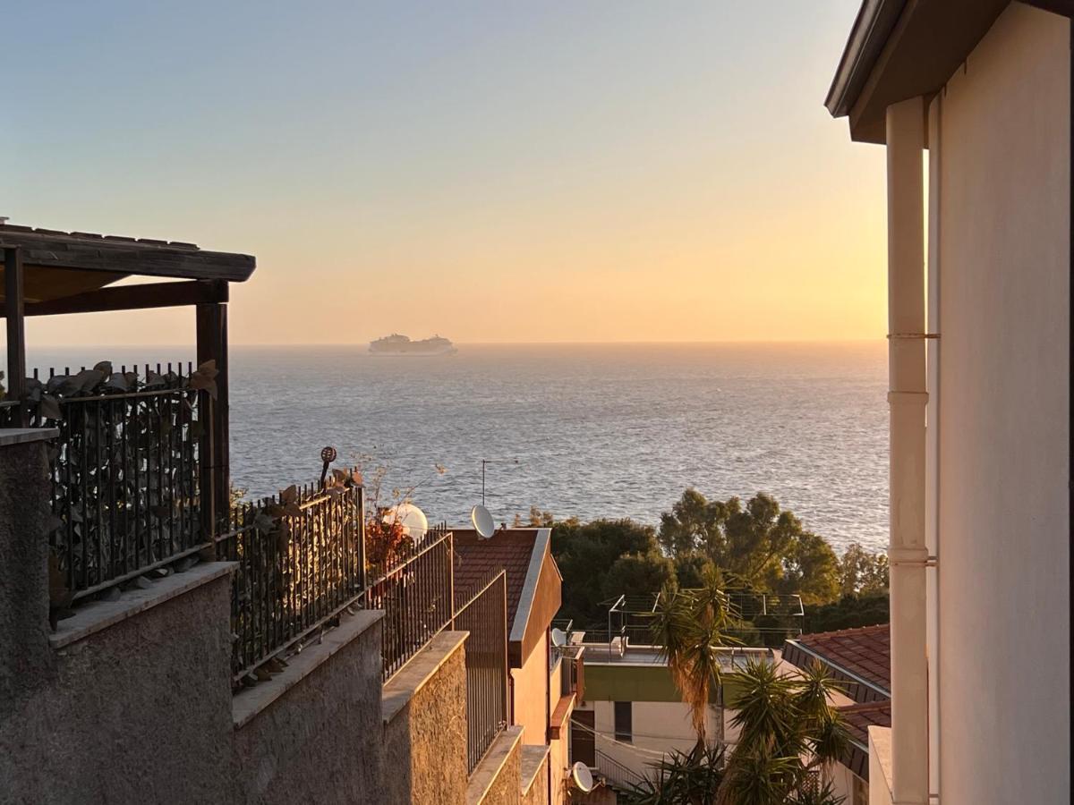 Villa Banksy Addaura Mondello Palermo Exteriér fotografie