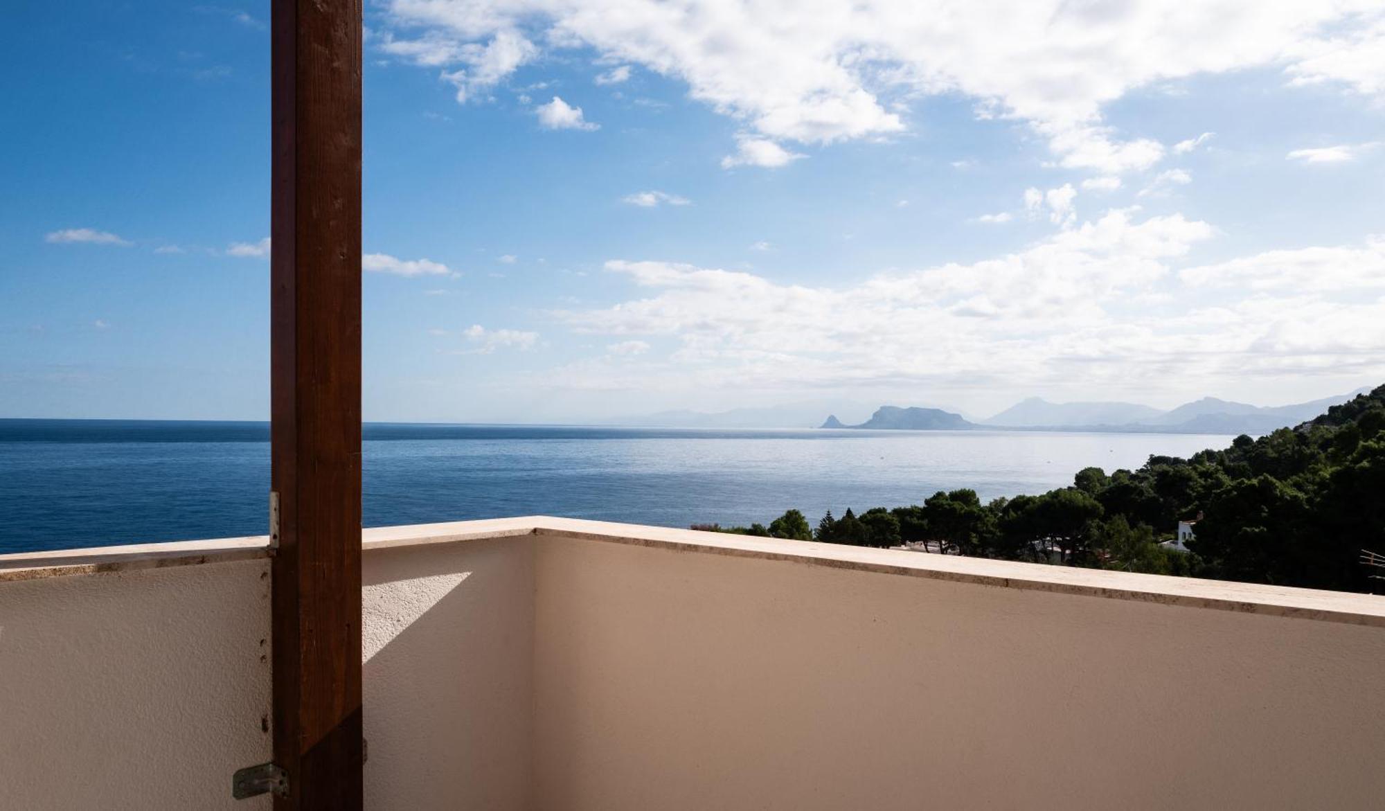Villa Banksy Addaura Mondello Palermo Exteriér fotografie